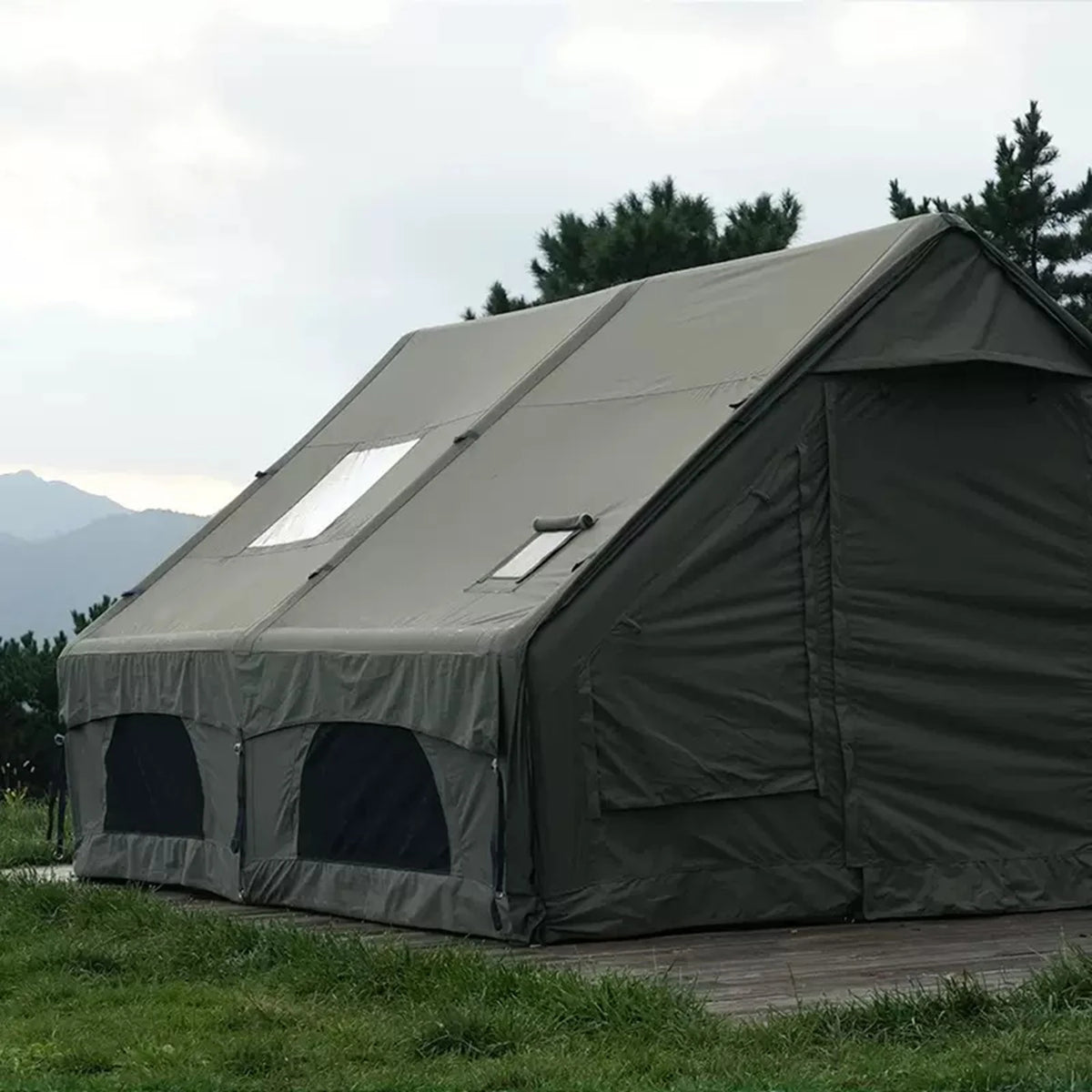 PAKICETUS Luxury Inflatable Camping Tent With Skylight and Air Pump